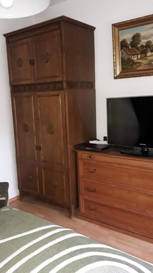 Annika Apartman Eger Luaran gambar