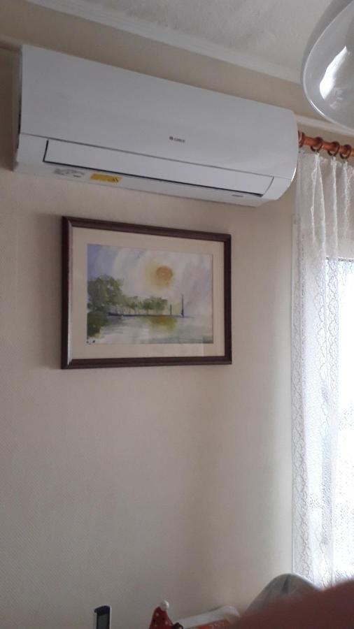 Annika Apartman Eger Luaran gambar